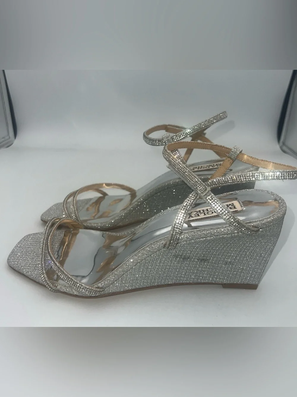 Badgley Mischka Unity Wedge Heel Sandal Leather  Outsole W/Rhinestone Size 10